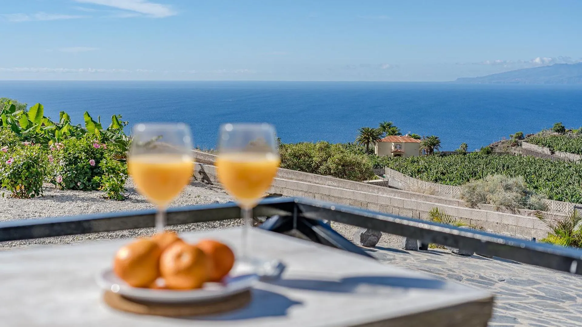 Cliff Haven Sea View Apartment - Adults Only 산티아고 델 테데